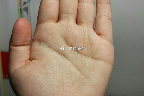 为什么你的手相会乱？解读异常掌纹