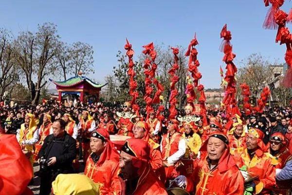 6月16日：端午节庆，民俗风情浓烈上演