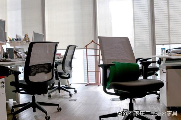文化气息浓厚的办公用品，打造别样工作空间