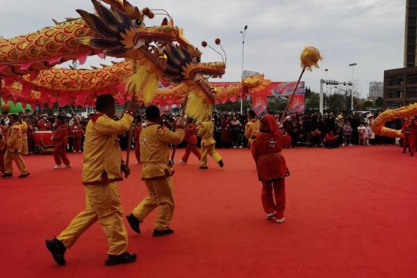 春节热闹闹，传承民俗风情