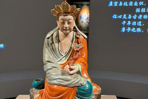 文化名人如何传承与创新传统艺术