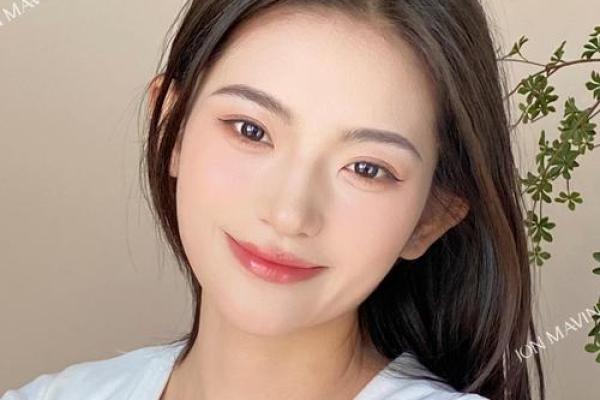 纹眉会影响面相运势吗？揭秘纹眉与面相的神秘联系