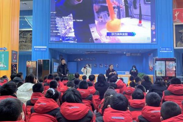 李熠晟：熠熠生辉，晟气蓬勃，姓名中的无尽运势奥秘