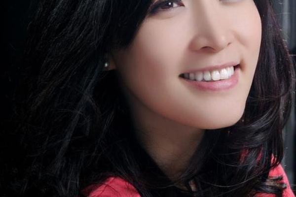 朵痣女神，美得不可方物