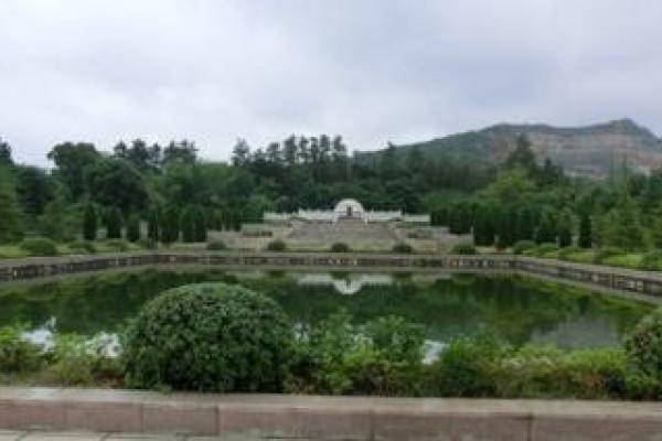 农村邻居风水宝地，揭秘住宅间和谐共生的秘密
