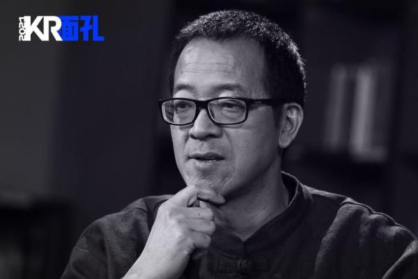 面相揭秘：颧骨塌面预示着怎样的命运转折？