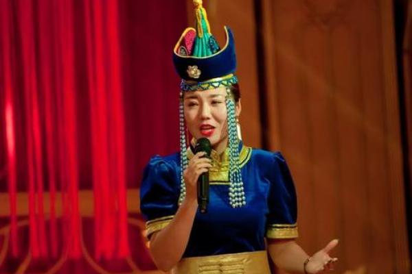 阿木古郎：揭秘蒙古族名字的寓意与传承
