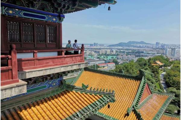 阳光灿烂夏至日，传统习俗映古今