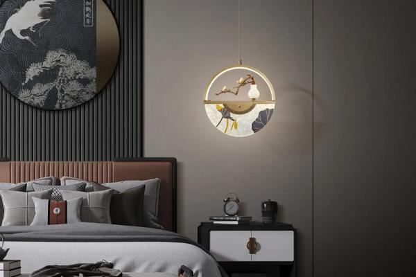 卧室灯饰风水禁忌：避开这些禁忌，财运旺、睡眠好