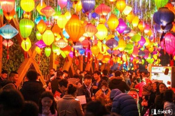 佳节五月十七：赏花灯、猜灯谜，民俗活动闹翻天