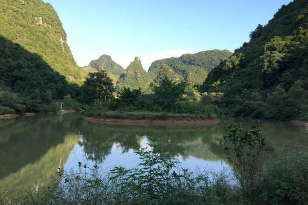 现代阳宅风水秘籍：破解家居吉凶，打造幸福家园