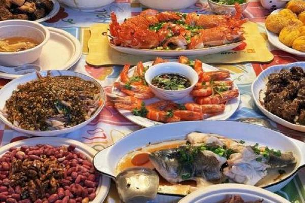 美食盛宴，民俗传承：中国节日食物大盘点