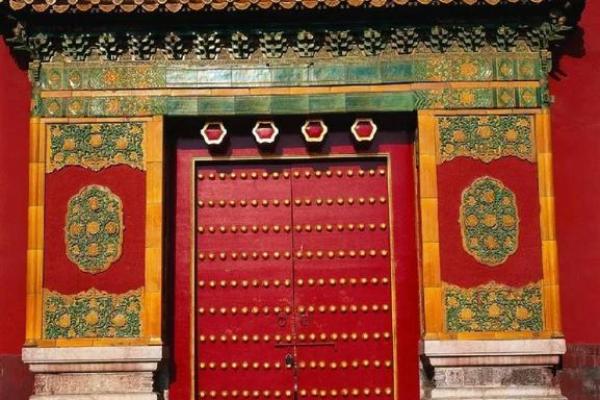 故宫风水秘境：揭秘古代皇家建筑布局的智慧与奥秘
