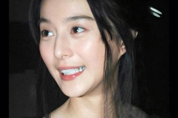 范冰冰生辰八字揭秘：命运女神的美丽传奇