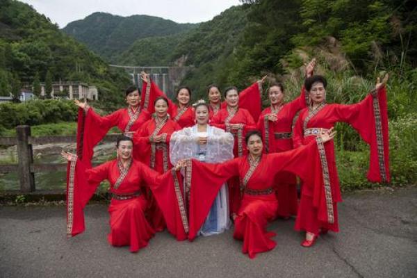 黄道节韵：古韵今风，民俗传承新篇章
