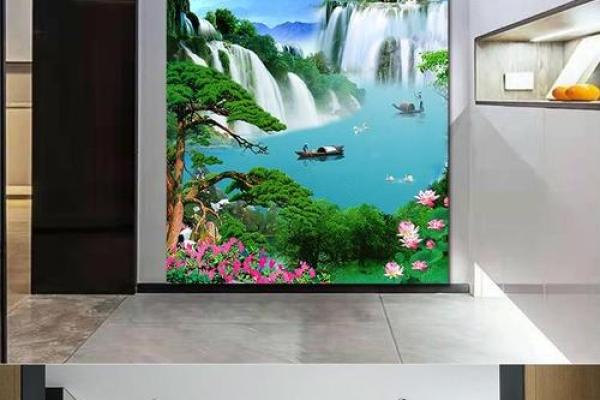 门前流水财源旺，风水绝佳住宅抢眼吸睛
