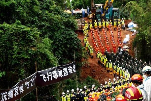 从风水学角度看东航坠机地点：不吉之地的隐秘原因