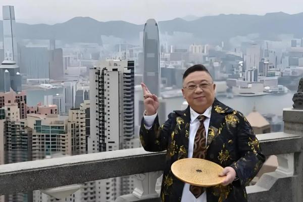李居明揭秘：家居风水布局，让你的家财源滚滚！