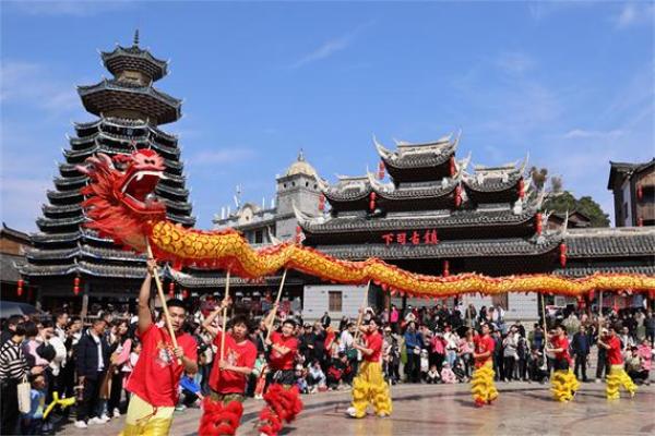 黔西南布依族传统文化的传承与创新