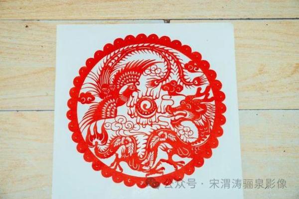 陕西剪纸艺术：传统文化的细腻传承