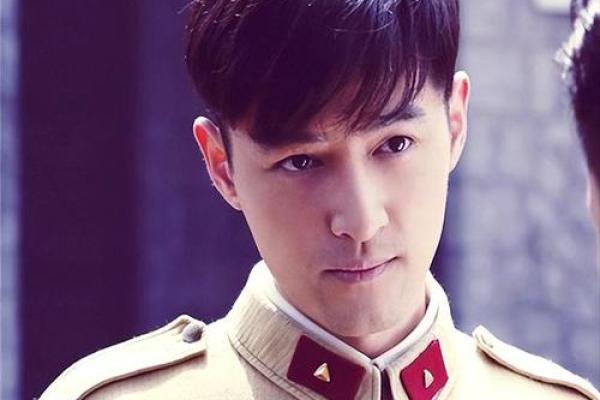 胡歌运势大揭秘：命理师眼中的巨星之路