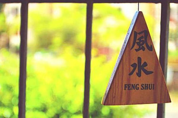 水库藏风聚财，阳宅风水秘术：揭秘主财旺运之奥秘