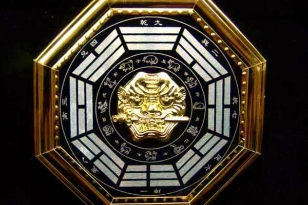 风水学中常用的镜子种类及其应用技巧