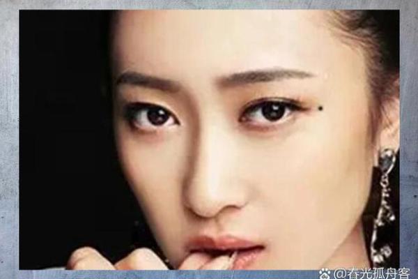 背后痣:男人魅力加分项? 背后痣:男人魅力加分项?